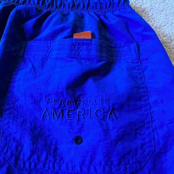 EUC 2X Men's Perry Ellis America Blue Athletic Swim Shorts - Picture 8 of 10
